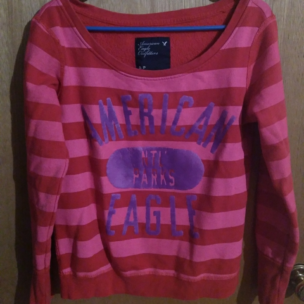 AE sweatshirt